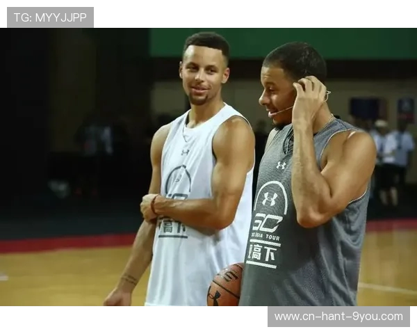 《Fly 王者：探索全新战术与策略，领略极限竞技魅力与无限挑战》